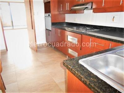 Apartamento de 3 alcobas en arriendo en El Poblado, Medellín, 170 m² · foto 4 de 18