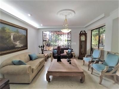 Casa de 4 alcobas en venta en El Poblado, Medellín, 276 m² · foto 3 de 19