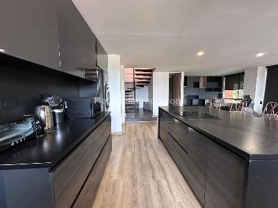 Apartamento de 2 alcobas en arriendo en El Poblado, Medellín, 170 m² · foto 5 de 18