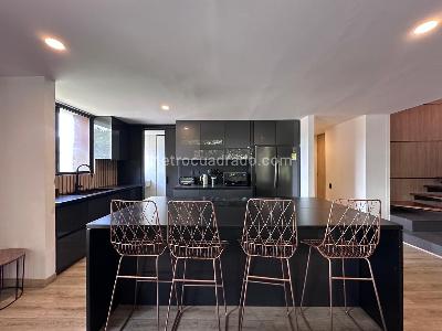 Apartamento de 2 alcobas en arriendo en El Poblado, Medellín, 170 m² · foto 6 de 18