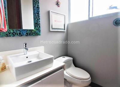 Apartamento de 3 alcobas en venta en El Poblado, Medellín, 246 m² · foto 11 de 20