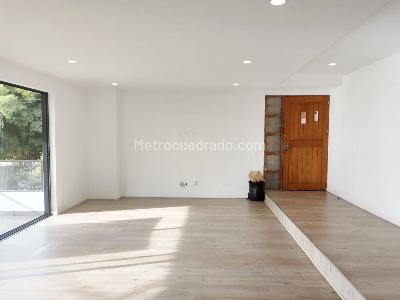 Apartamento de 3 alcobas en arriendo en El Poblado, Medellín, 192 m² · foto 2 de 20