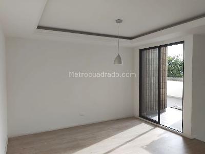 Apartamento de 3 alcobas en arriendo en El Poblado, Medellín, 192 m² · foto 10 de 20