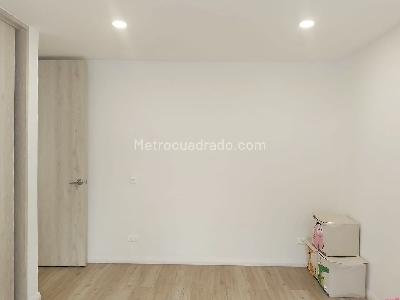 Apartamento de 3 alcobas en arriendo en El Poblado, Medellín, 192 m² · foto 12 de 20