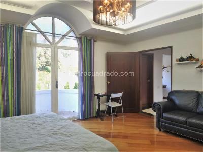 Casa de 5 alcobas en venta en El Poblado, Medellín, 430 m² · foto 9 de 16