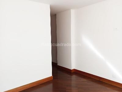 Apartamento de 3 alcobas en venta en La Florida, Medellín, 147 m² · foto 11 de 16