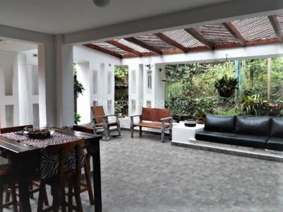 Casa de 3 alcobas en venta en El Poblado, Medellín, 266 m² · foto 16 de 20