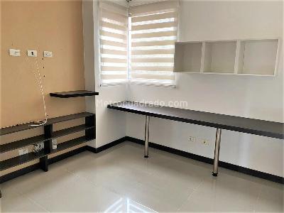 Apartamento en venta en Loma De Las Brujas, Envigado · foto 4 de 12