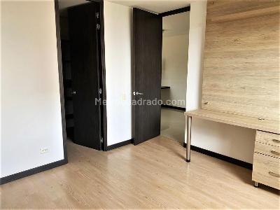 Apartamento en venta en Loma De Las Brujas, Envigado · foto 5 de 12