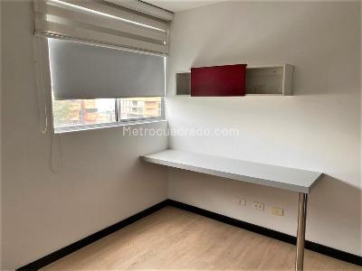 Apartamento en venta en Loma De Las Brujas, Envigado · foto 6 de 12