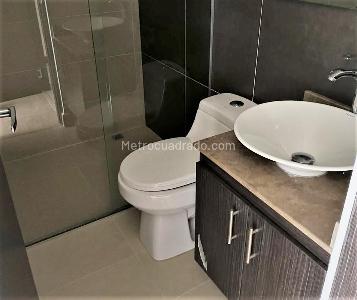 Apartamento en venta en Loma De Las Brujas, Envigado · foto 9 de 12