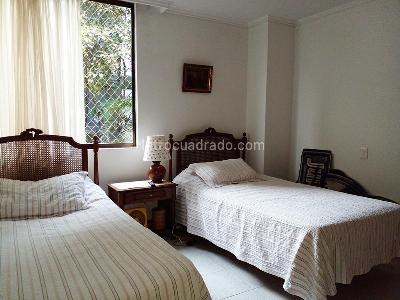 Apartamento en venta en El Poblado, Medellín · foto 12 de 17