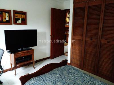 Apartamento en venta en El Poblado, Medellín · foto 15 de 17
