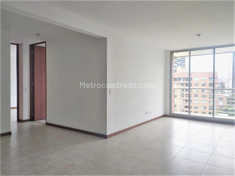 Apartamento Moderno de 2 Alcobas con Piscina en El Poblado - 2