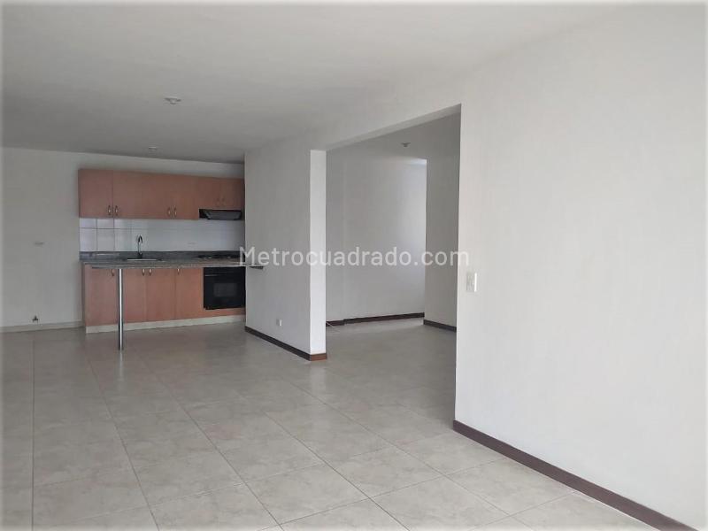 Apartamento Moderno de 2 Alcobas con Piscina en El Poblado - 4