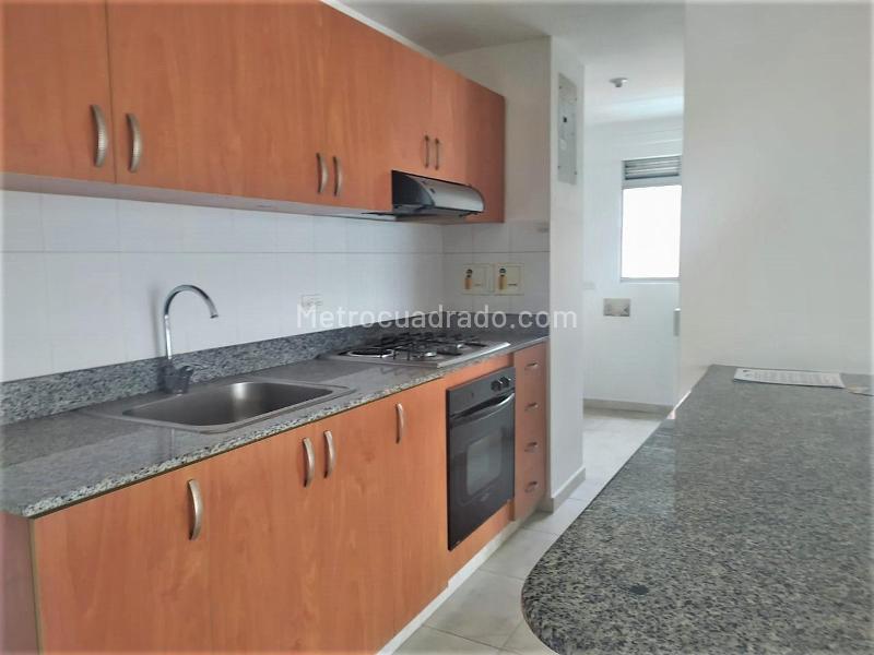 Apartamento Moderno de 2 Alcobas con Piscina en El Poblado - 5