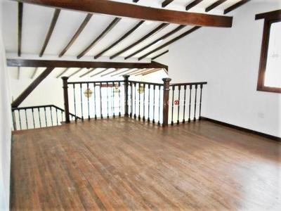 Casa en arriendo en El Poblado, Medellín · foto 5 de 13