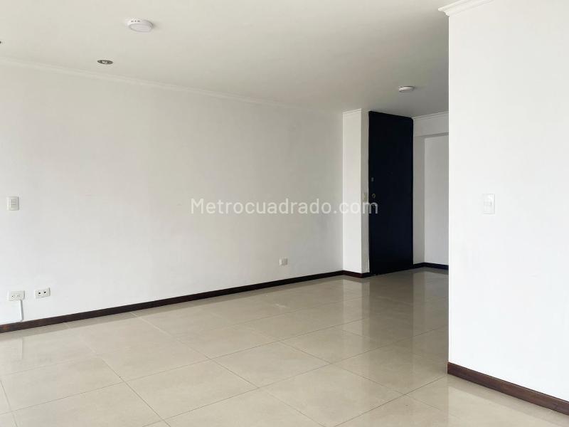 2BR Apartment in La Abadia (84 m²) - 5