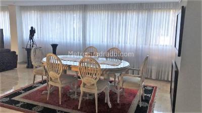 Apartamento de 4 alcobas en venta en El Poblado, Medellín, 400 m² · foto 3 de 11