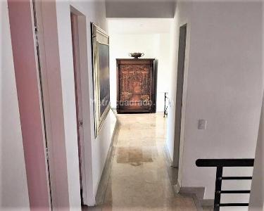 Apartamento de 4 alcobas en venta en El Poblado, Medellín, 400 m² · foto 5 de 11