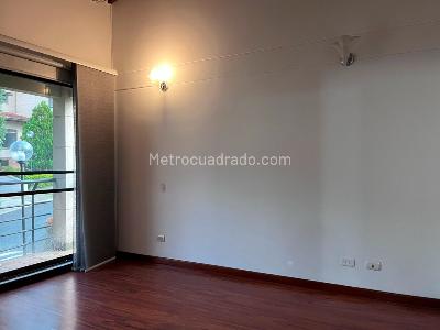 Casa de 3 alcobas en venta en Loma Del Chocho, Envigado, 230 m² · foto 14 de 20
