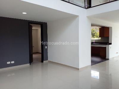 Casa de 4 alcobas en venta en Alto Del Escobero, Envigado, 425 m² · foto 5 de 20