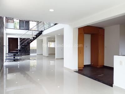 Casa de 4 alcobas en venta en Alto Del Escobero, Envigado, 425 m² · foto 6 de 20