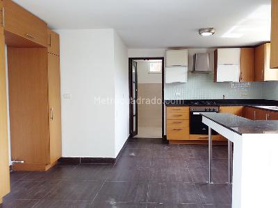 Casa de 4 alcobas en venta en Alto Del Escobero, Envigado, 425 m² · foto 8 de 20