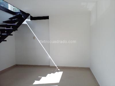 Casa de 4 alcobas en venta en Alto Del Escobero, Envigado, 425 m² · foto 11 de 20