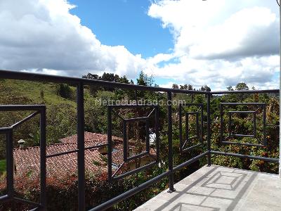 Casa de 4 alcobas en venta en Alto Del Escobero, Envigado, 425 m² · foto 19 de 20