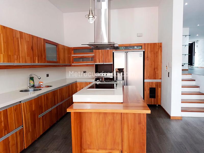 Furnished 4BR House with Pool in El Poblado - 4