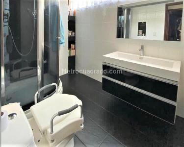 Apartamento de 3 alcobas en venta en El Poblado, Medellín, 237 m² · foto 14 de 17