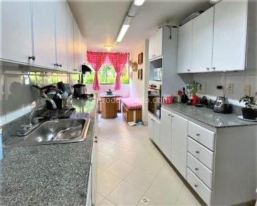 Apartamento de 3 alcobas en venta en El Poblado, Medellín, 237 m² · foto 5 de 17