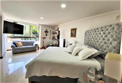 Apartamento de 3 alcobas en venta en El Poblado, Medellín, 237 m² · foto 7 de 17