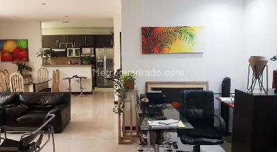 Apartamento de 3 alcobas en venta en El Poblado, Medellín, 142 m² · foto 3 de 9