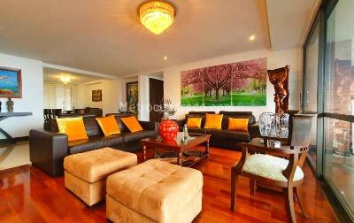 Apartamento de 3 alcobas en venta en El Tesoro, Medellín, 230 m² · foto 2 de 14