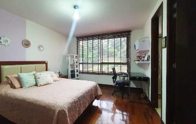 Apartamento de 3 alcobas en venta en El Tesoro, Medellín, 230 m² · foto 9 de 14