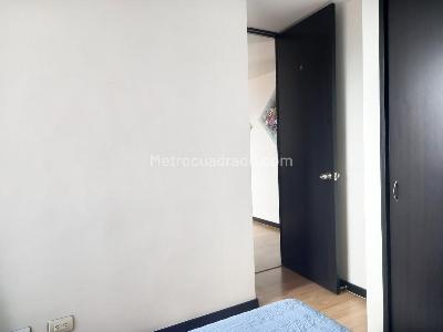 Apartamento de 2 alcobas en arriendo en Villa Carlota, Medellín, 75 m² · foto 9 de 11