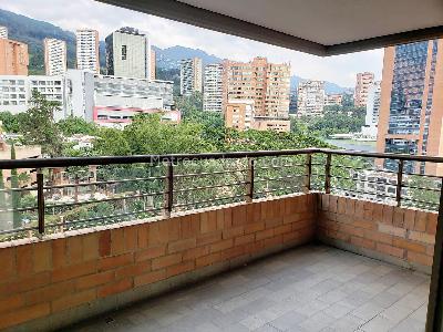 Apartamento en venta en El Poblado, Medellín · foto 17 de 18