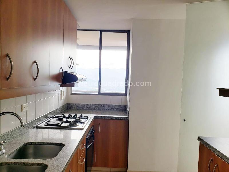 3BR Apartment for Rent/Sale in Gated Unit near Mall del Este in El Tesoro - 6