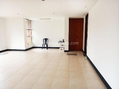 Apartamento en venta en El Poblado, Medellín · foto 3 de 15