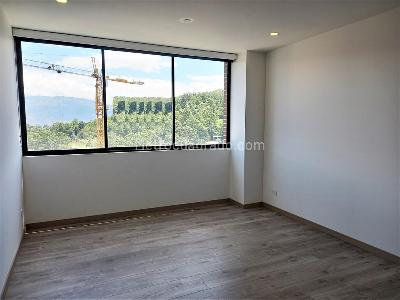 Apartamento de 2 alcobas en venta en El Poblado, Medellín, 148 m² · foto 12 de 20