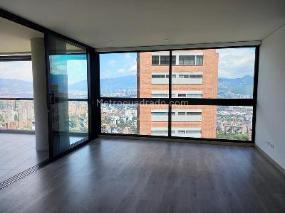 Apartamento de 2 alcobas en venta en El Poblado, Medellín, 148 m² · foto 4 de 20