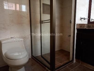 Apartamento de 3 alcobas en venta en El Poblado, Medellín, 147 m² · foto 15 de 19