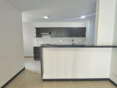 Apartamento de 3 alcobas en arriendo en El Poblado, Medellín, 140 m² · foto 6 de 20