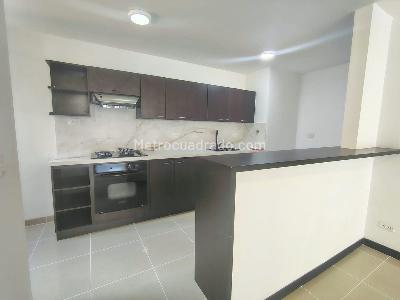 Apartamento de 3 alcobas en arriendo en El Poblado, Medellín, 140 m² · foto 7 de 20