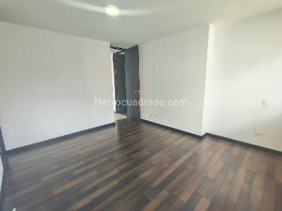 Apartamento de 3 alcobas en arriendo en El Poblado, Medellín, 140 m² · foto 10 de 20