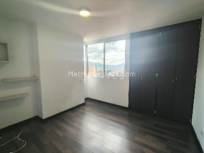 Apartamento de 3 alcobas en arriendo en El Poblado, Medellín, 140 m² · foto 14 de 20