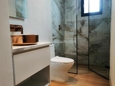 Apartamento de 3 alcobas en venta en El Poblado, Medellín, 255 m² · foto 12 de 16