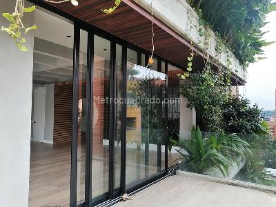 Apartamento de 3 alcobas en venta en El Poblado, Medellín, 255 m² · foto 14 de 16
